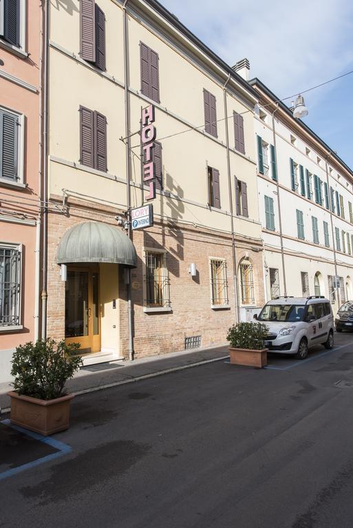 Hotel Lory Forlì Extérieur photo